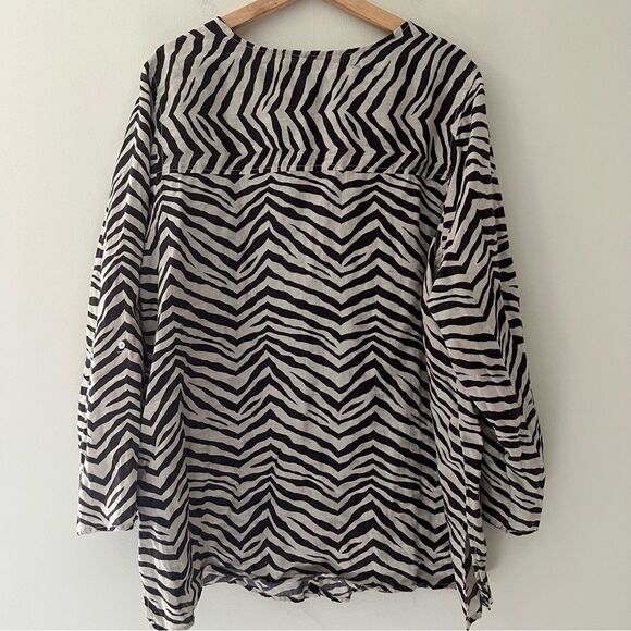 Tahari 100% Linen Tunic Top Zebra Stripe Size 2X Animal Print Button Up Toll Tab - Picture 4 of 8